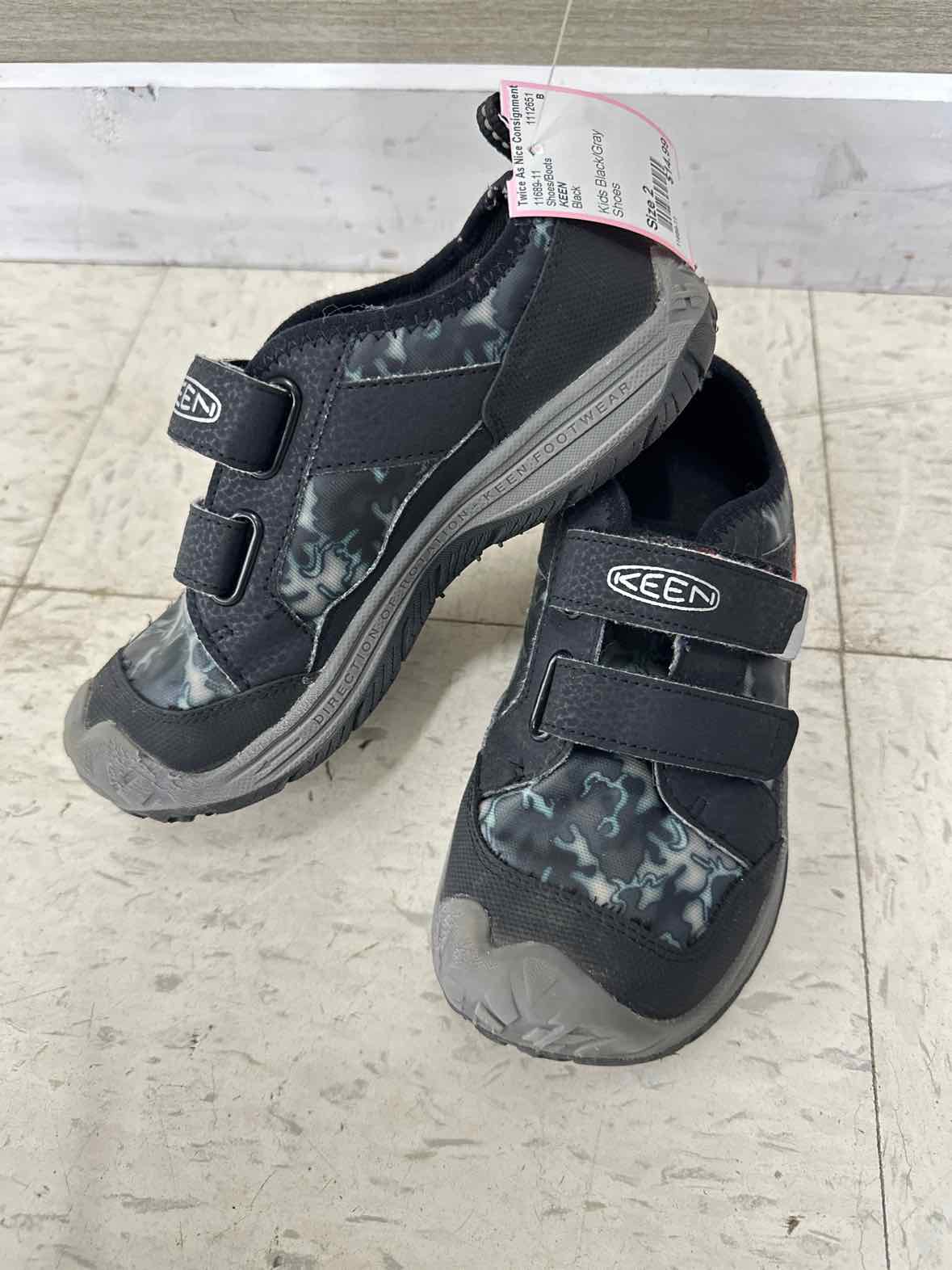 KEEN Boys Size 2 Shoes/Boots