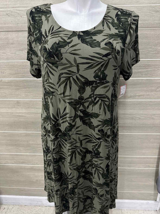 Old Navy Size 14/16 Olive Womens Dress