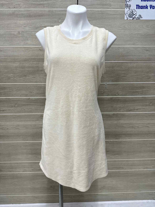 Beyond Yoga Size M Cream Womens Dress