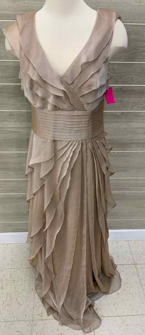 Adrianna Papell Tan Womens Size 10 Gown/Evening Wear