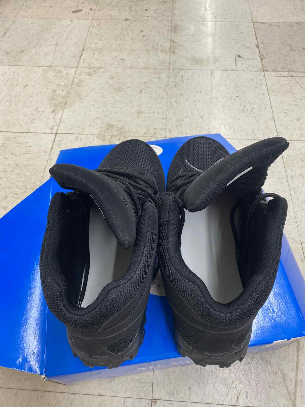 Mt Emey US Shoe Size 16 EW Boots