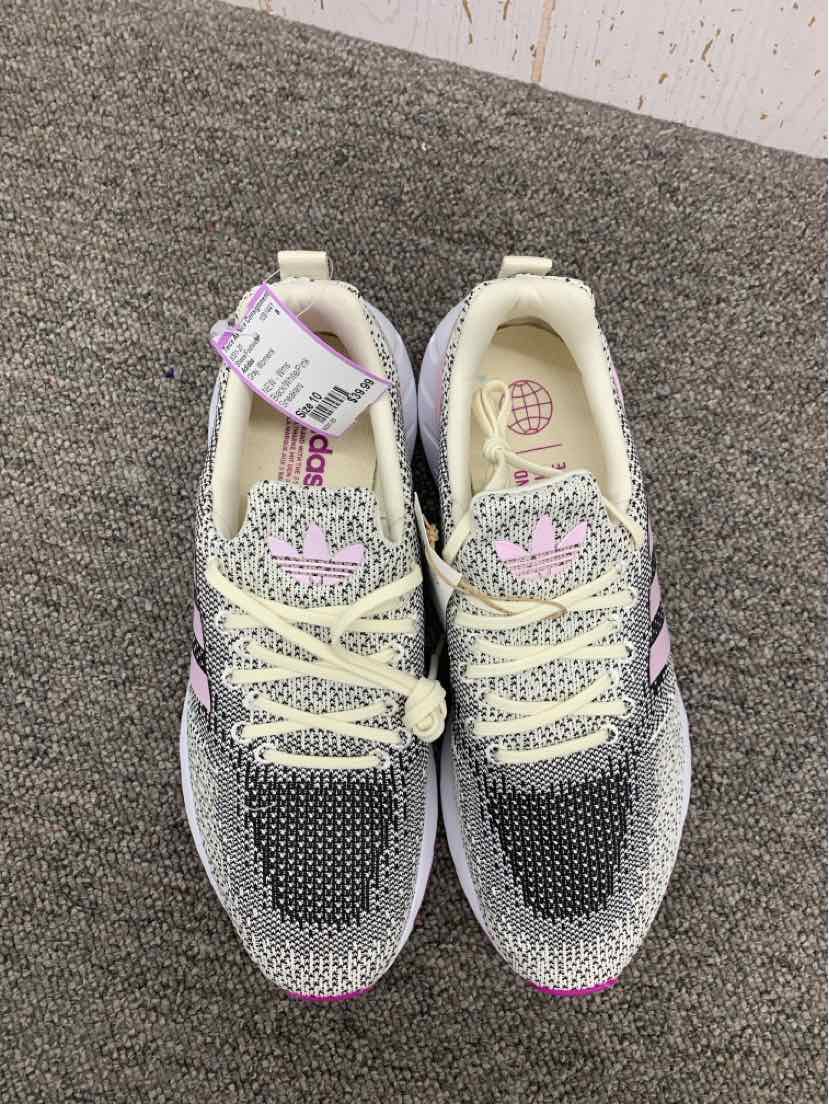 Adidas Gray Womens Size 10 Shoes/Footwear