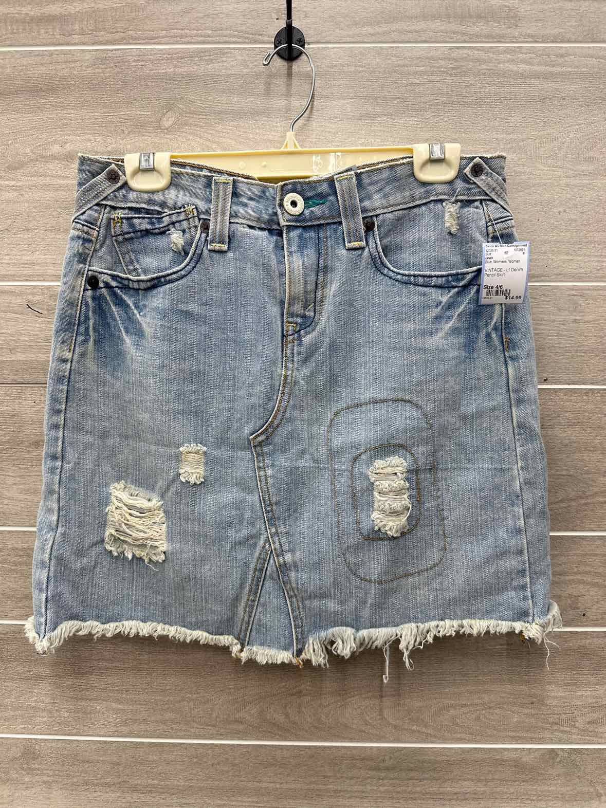Levis Size 4/6 Blue Womens Skirt