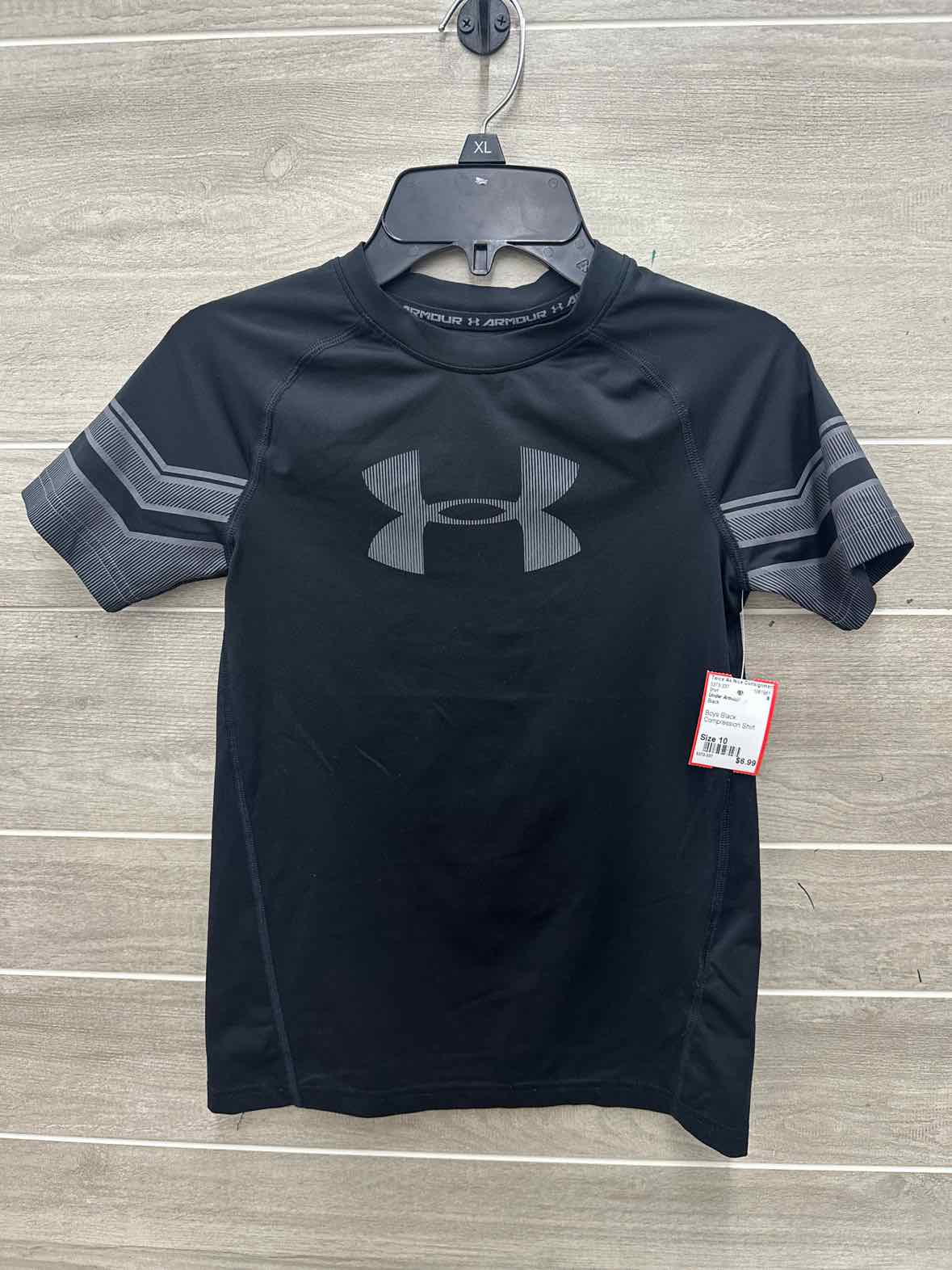 Under Armour Boys Size 10 Shirt