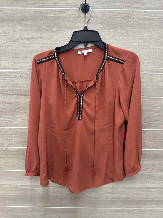DR2 Size M Orange Womens Shirt