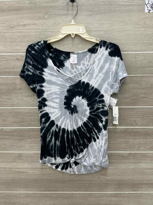 No Boundaries Navy Junior Size M Shirt