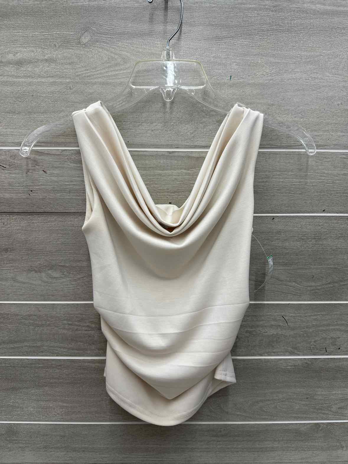 Size M Cream Junior Tank Top