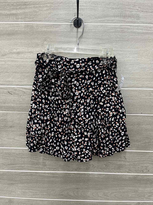 Black Womens Women Size 2 Skirt