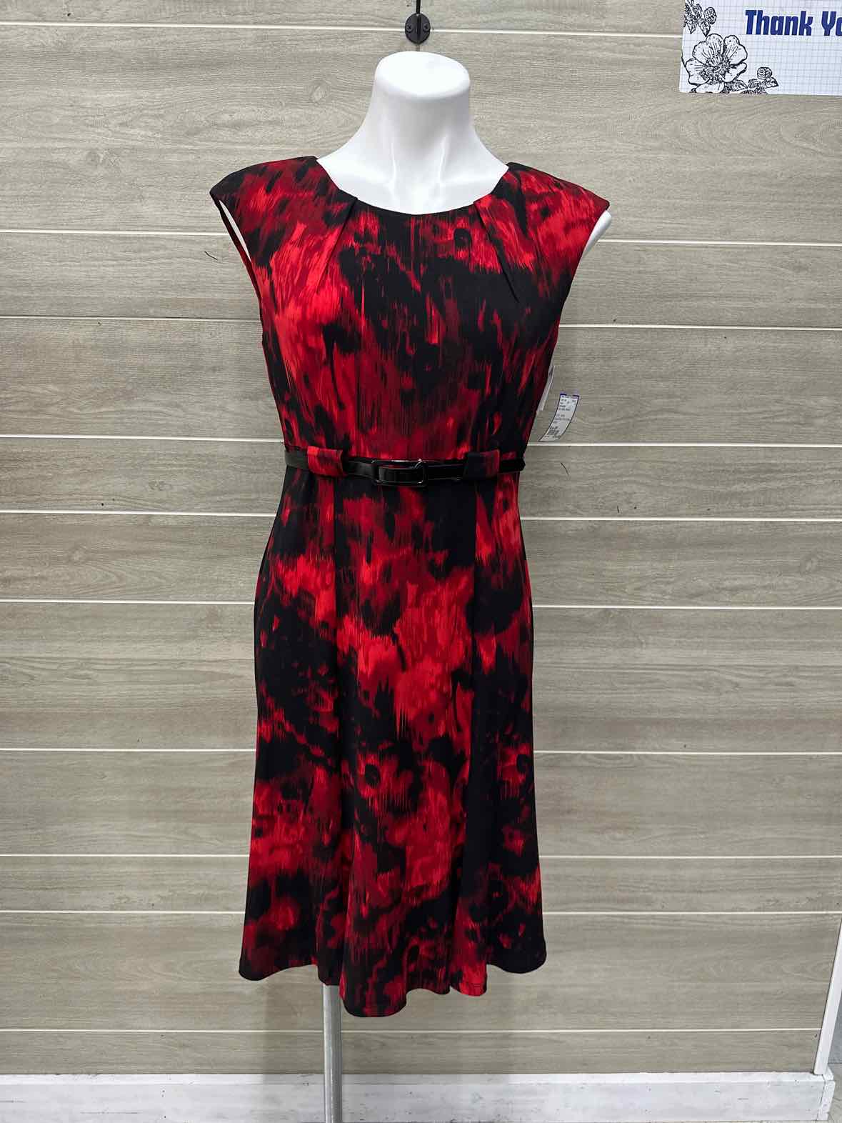 Connected Size 8P Red Petite Dress