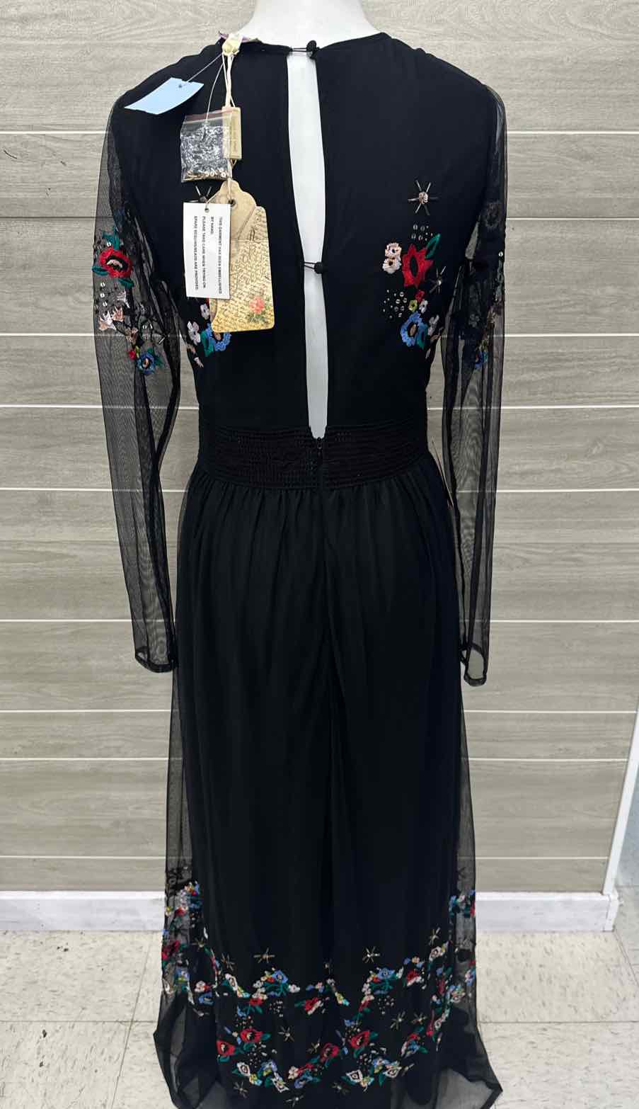 Frock & Frill Size 10 Black Womens Dress