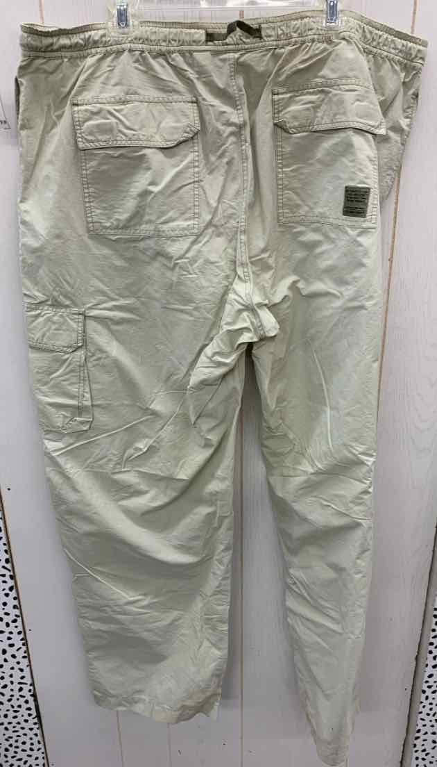 Old Navy Size 42-44 Mens Pants