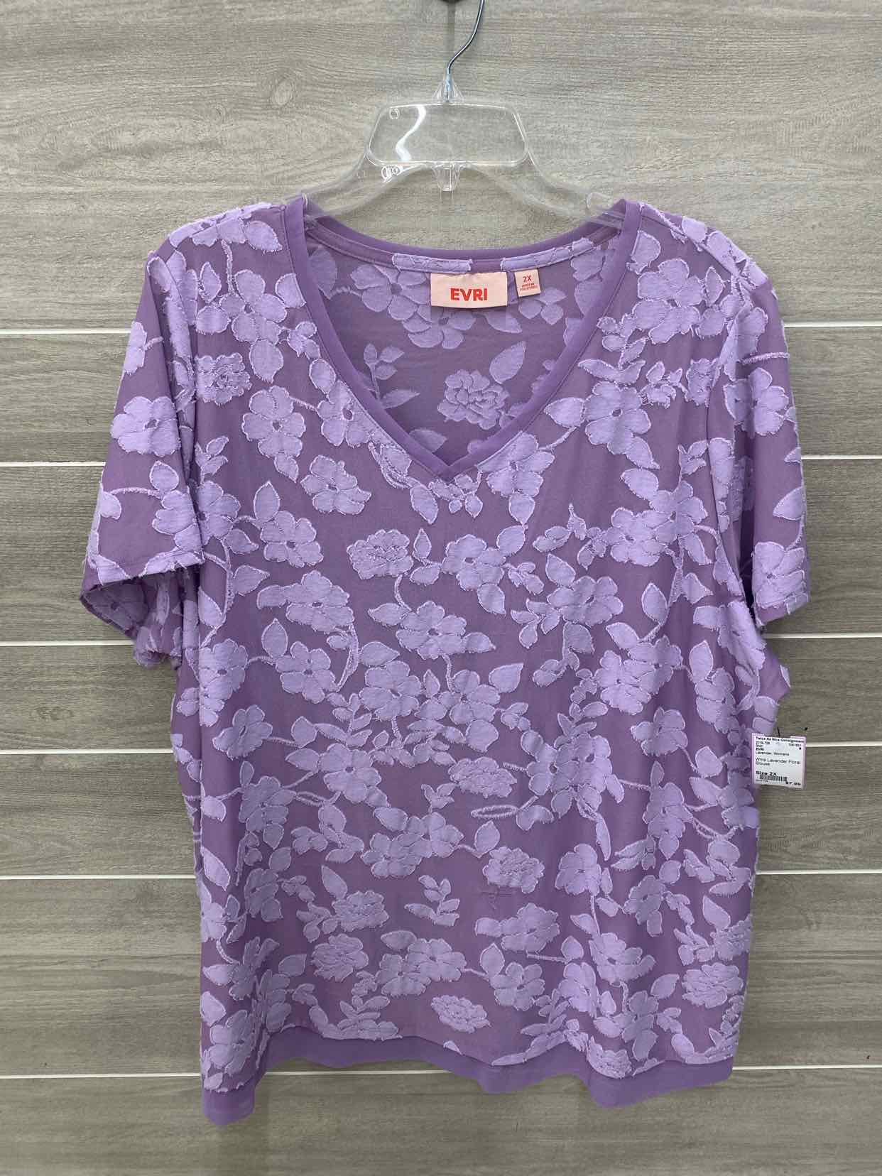 EVRI Lavender Womens Size 2X Shirt