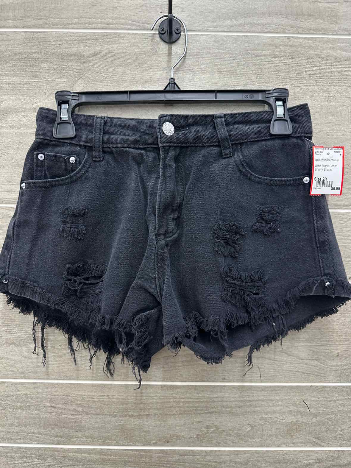 Size 2/4 Black Womens Shorts