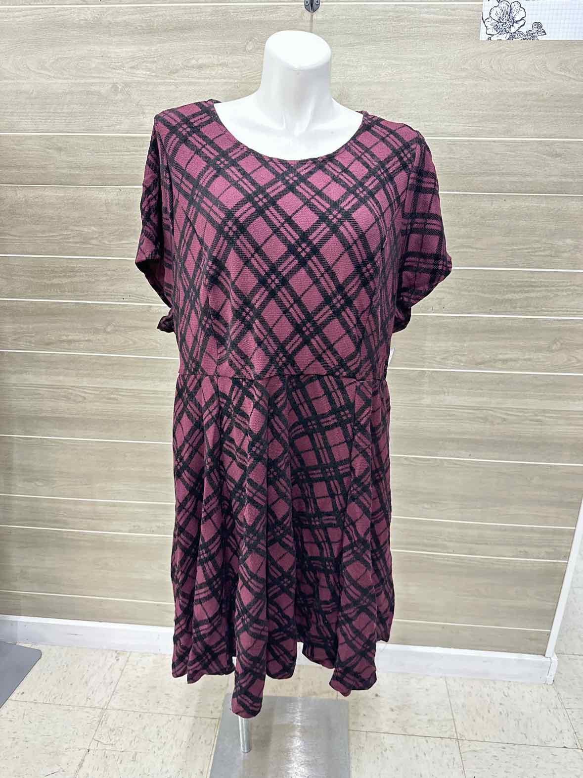 Torrid Size 6X Burgundy Plus Dress