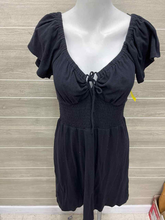 Bila Size 6/8 Black Womens Dress
