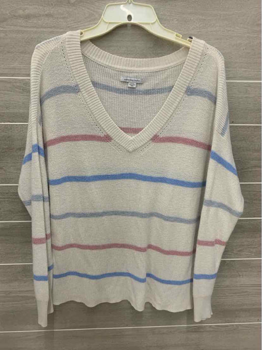 American Eagle Cream Womens Size Small Sweater