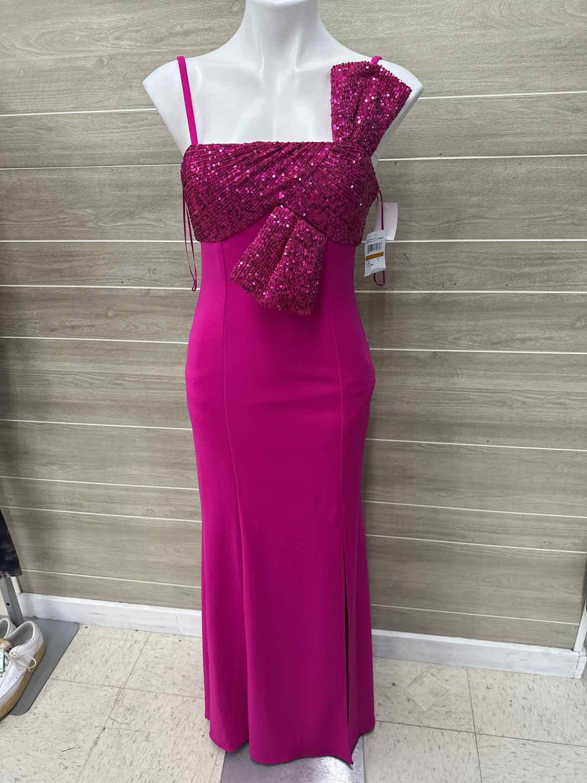 Size 3 Pink Womens Gown/Evening Wear