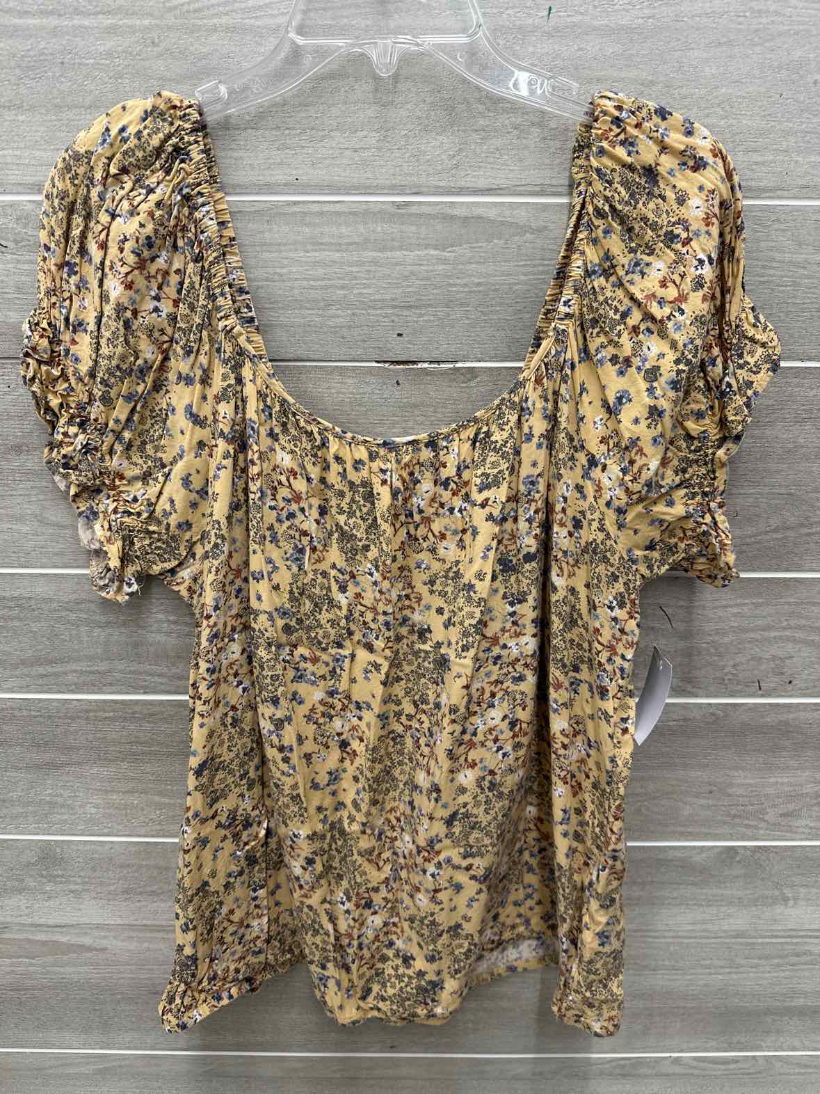 Maurices Size XL Yellow Womens Shirt