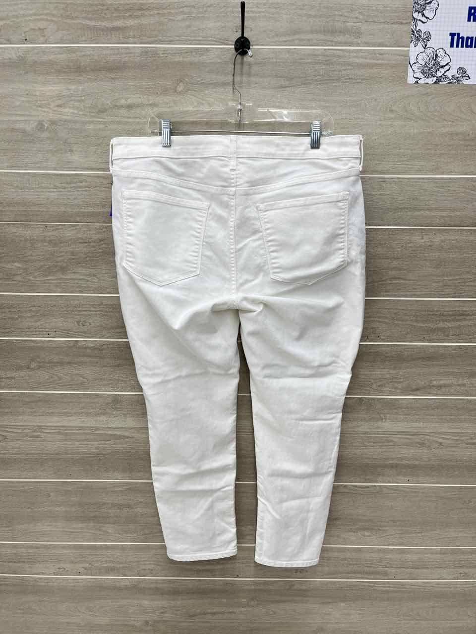 Old Navy Size 18 Short White Petite Pants
