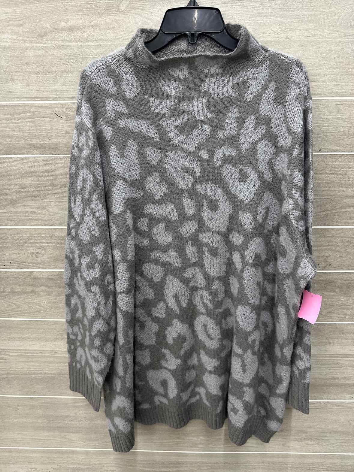 LOGO Size 2X Gray Plus Sweater