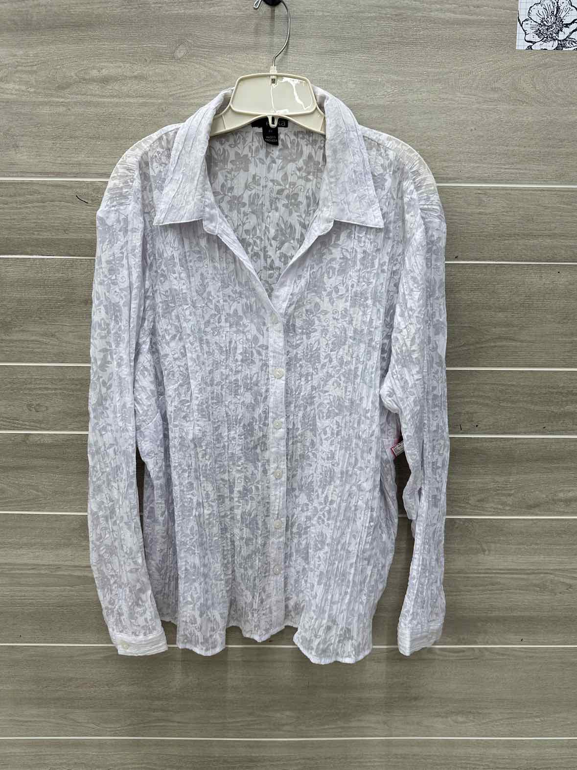 Erika White Womens Women Size 2X Shirt