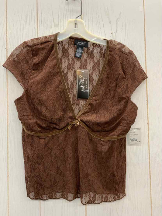 Brown Junior Size XL Shirt