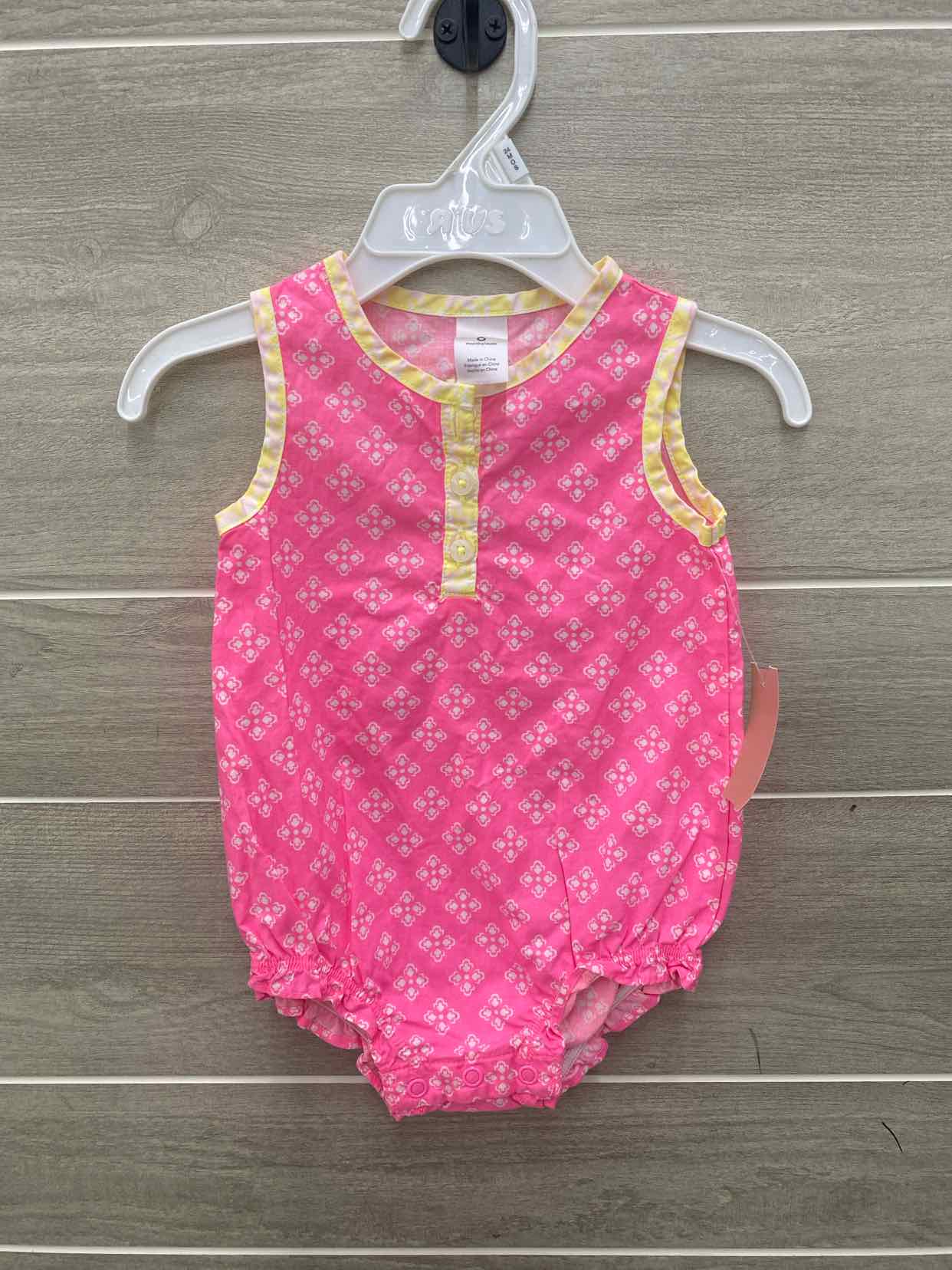 Carters Infant 6 Months Onsie