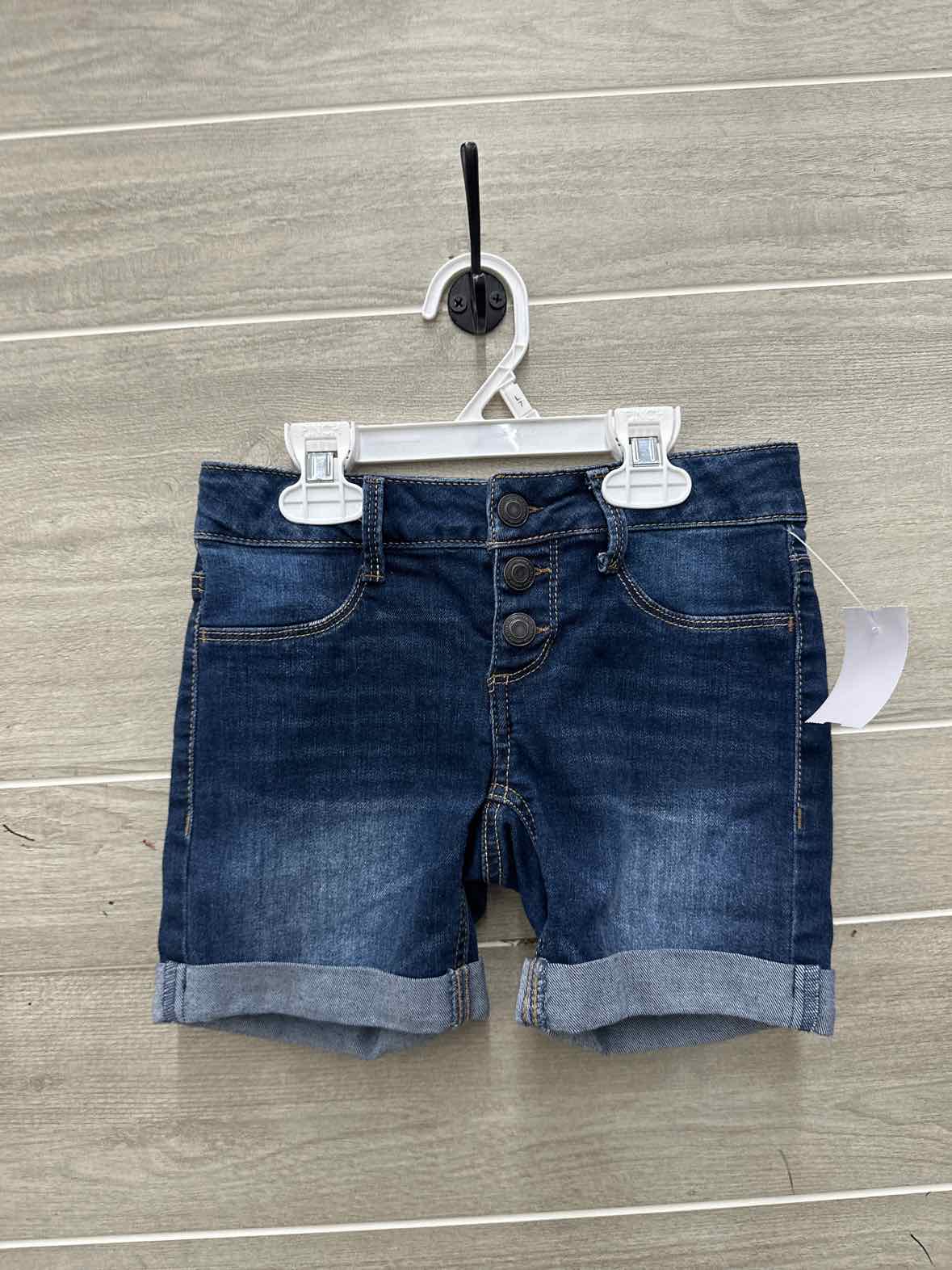 So Girls Size 7 Shorts