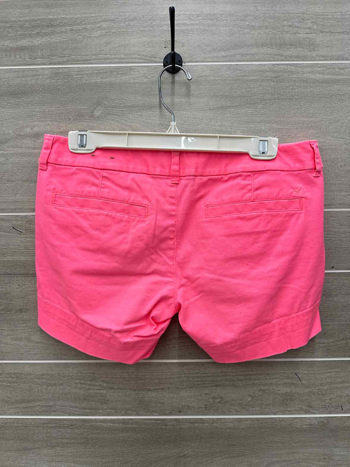 American Eagle Size 6 Pink Womens Shorts