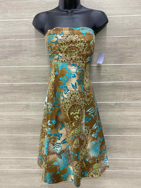 B. Smart Brown Junior Size 5/6 Dress