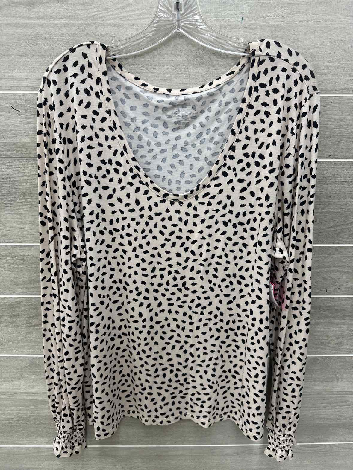 Maurices Size XL Tan Womens Shirt
