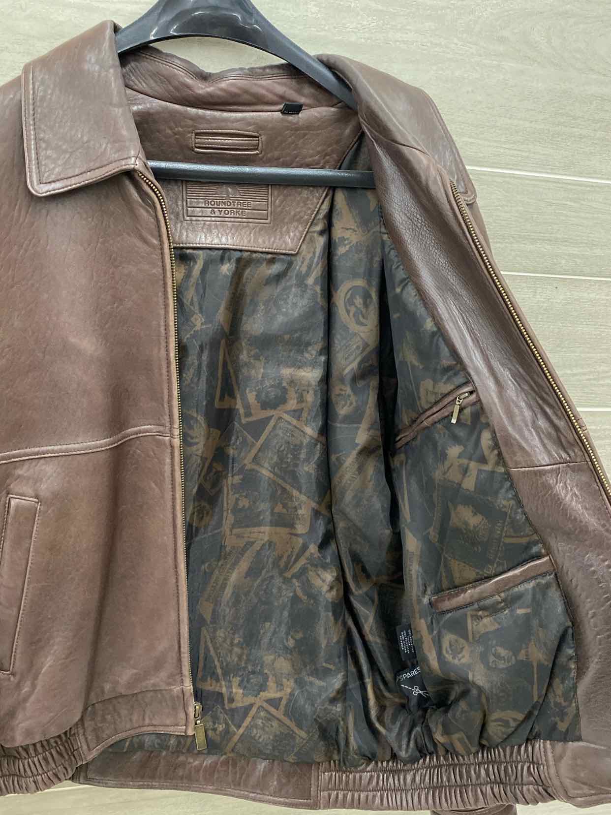 Round Tree & Yourke Men Size M Mens Jacket