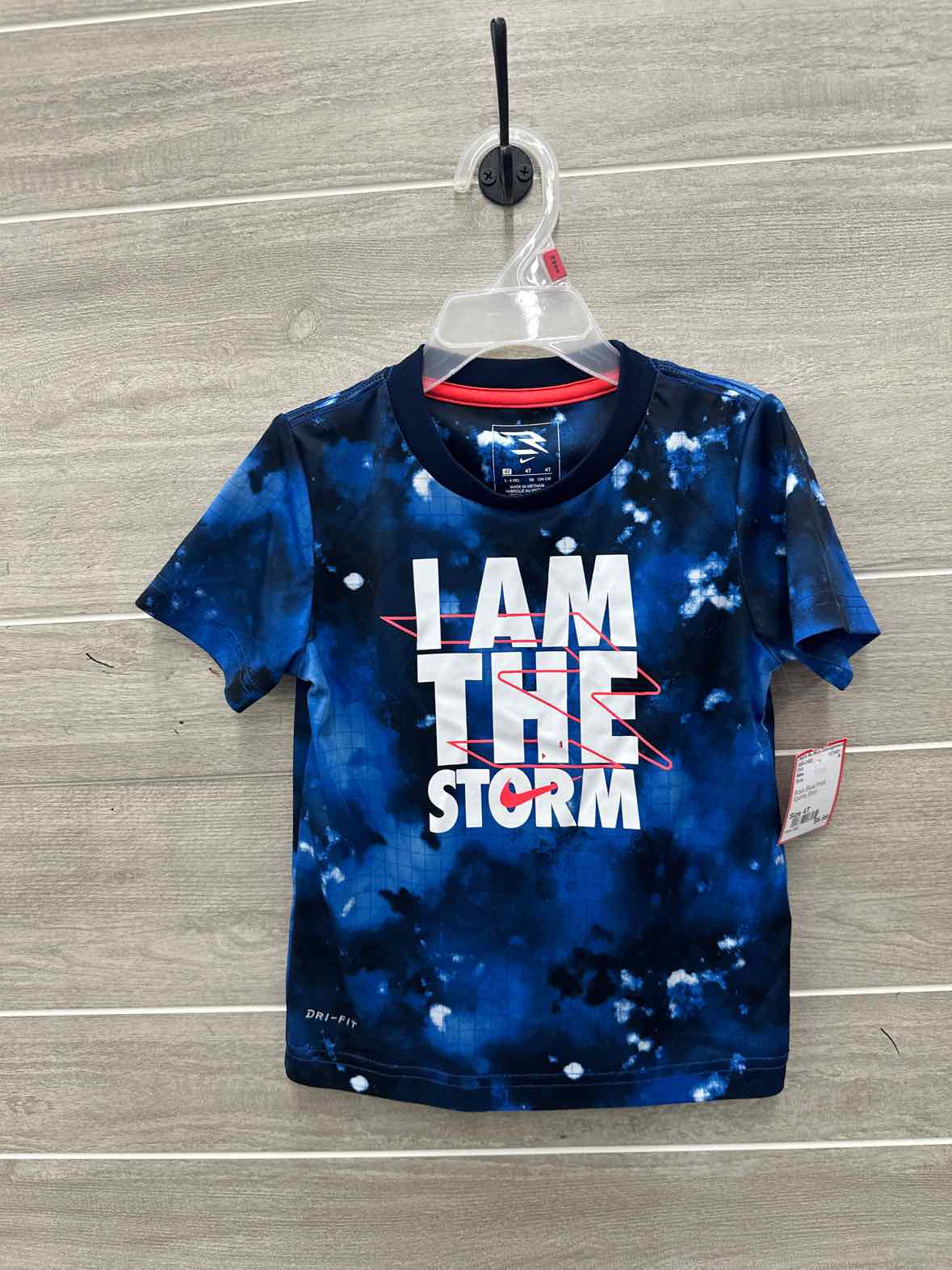 Nike Boys Size 4T Shirt