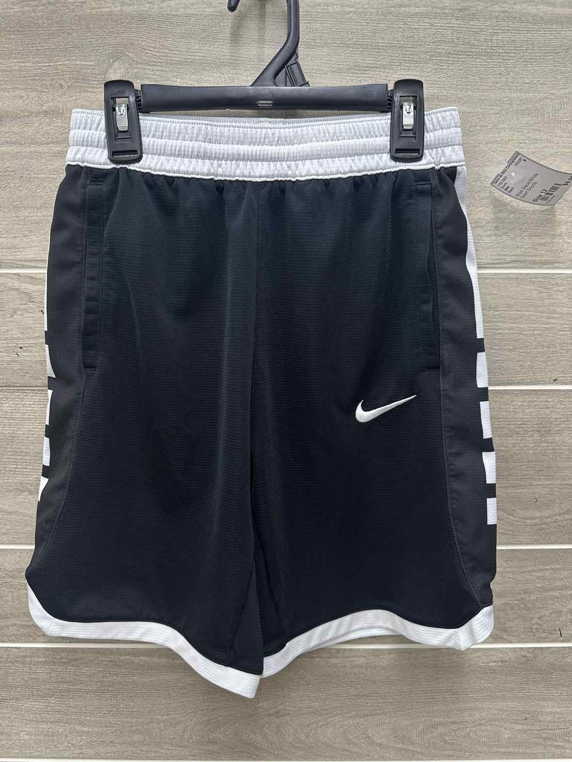 Nike Boys Size 12 Shorts