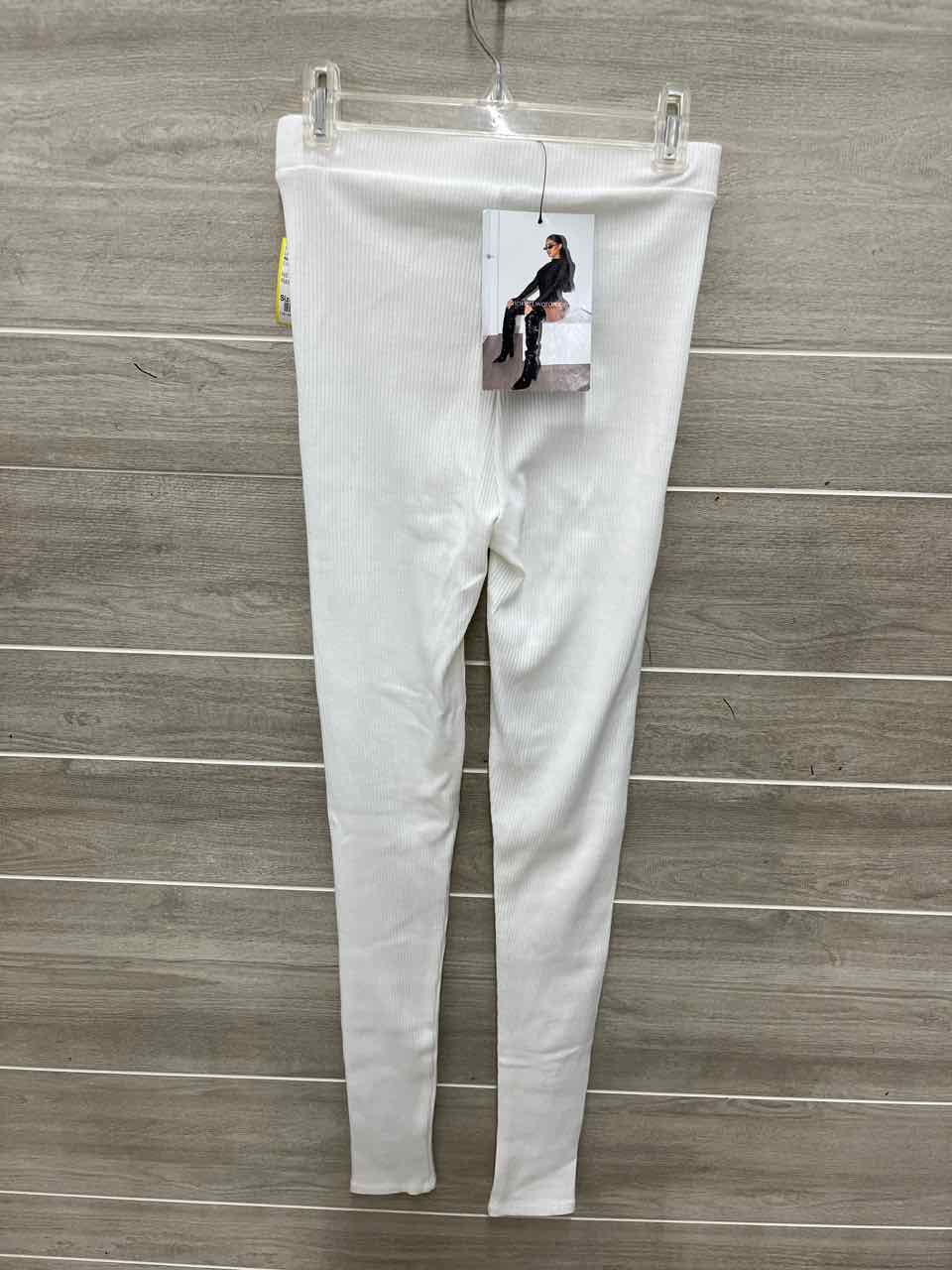 Naked Wardrobe Size S Cream Womens Leggings
