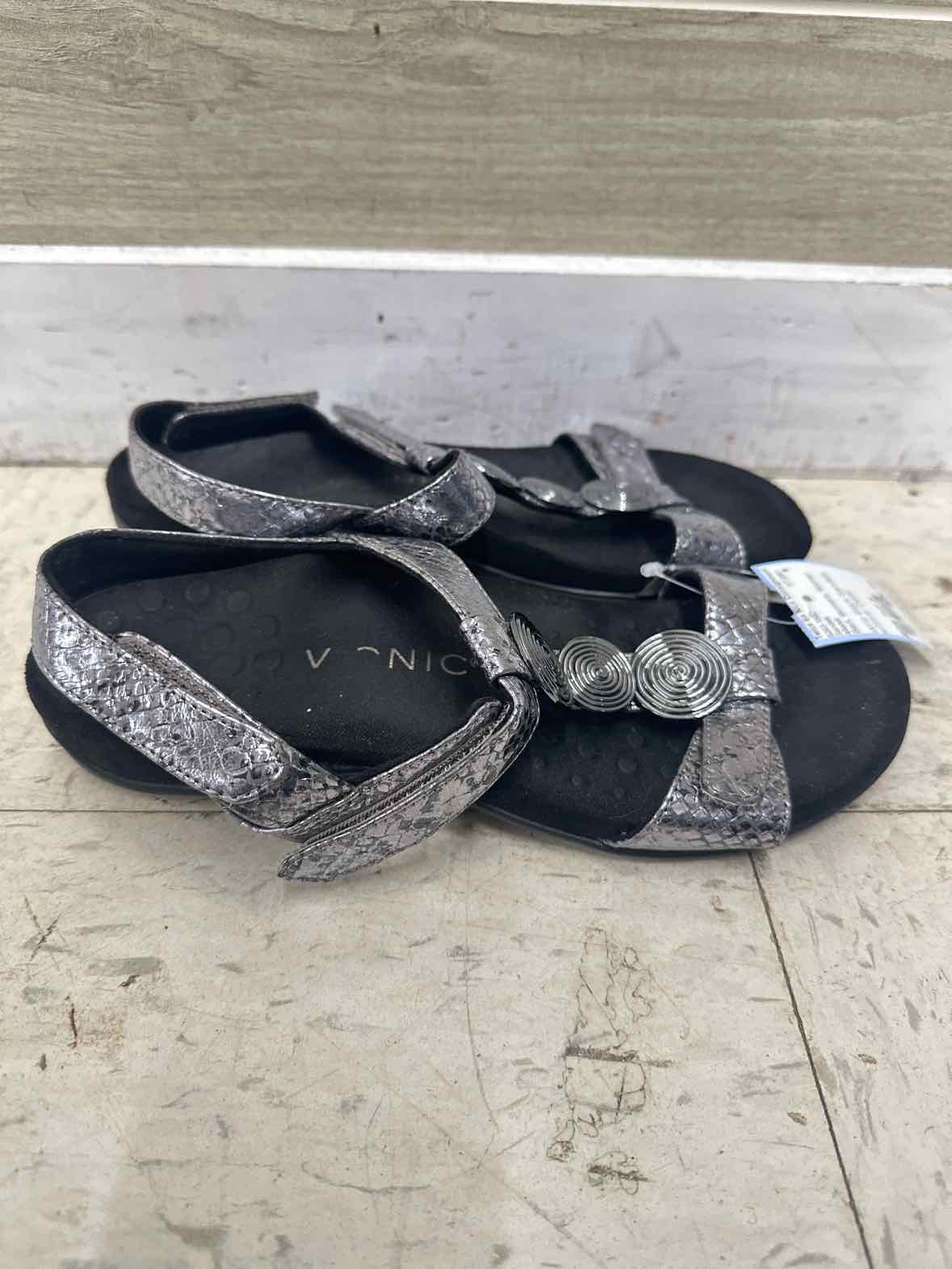 Vionic US Shoe Size 7/7.5 Black Womens Sandals