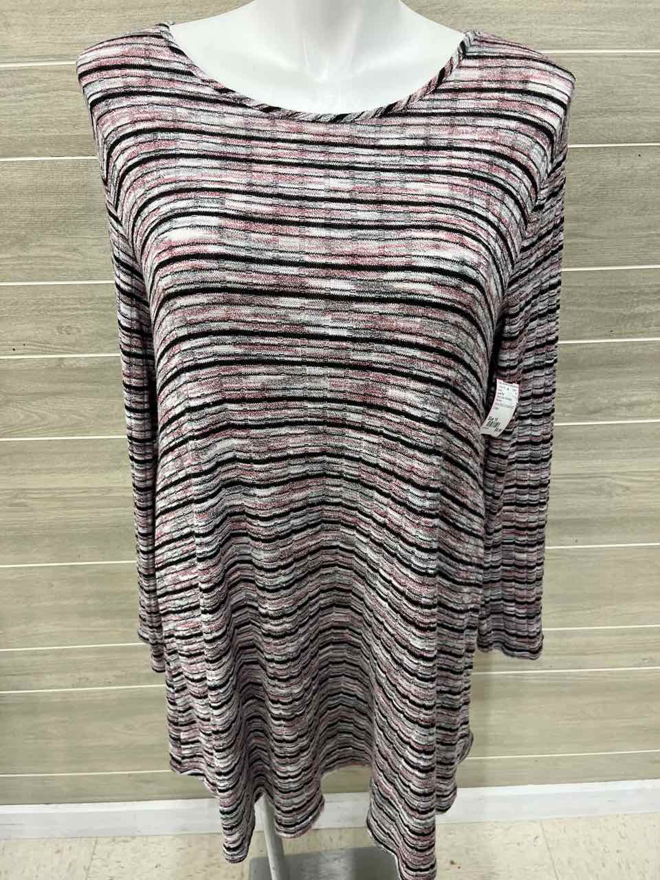 Love Fire Size 16 Multi-Color Womens Dress