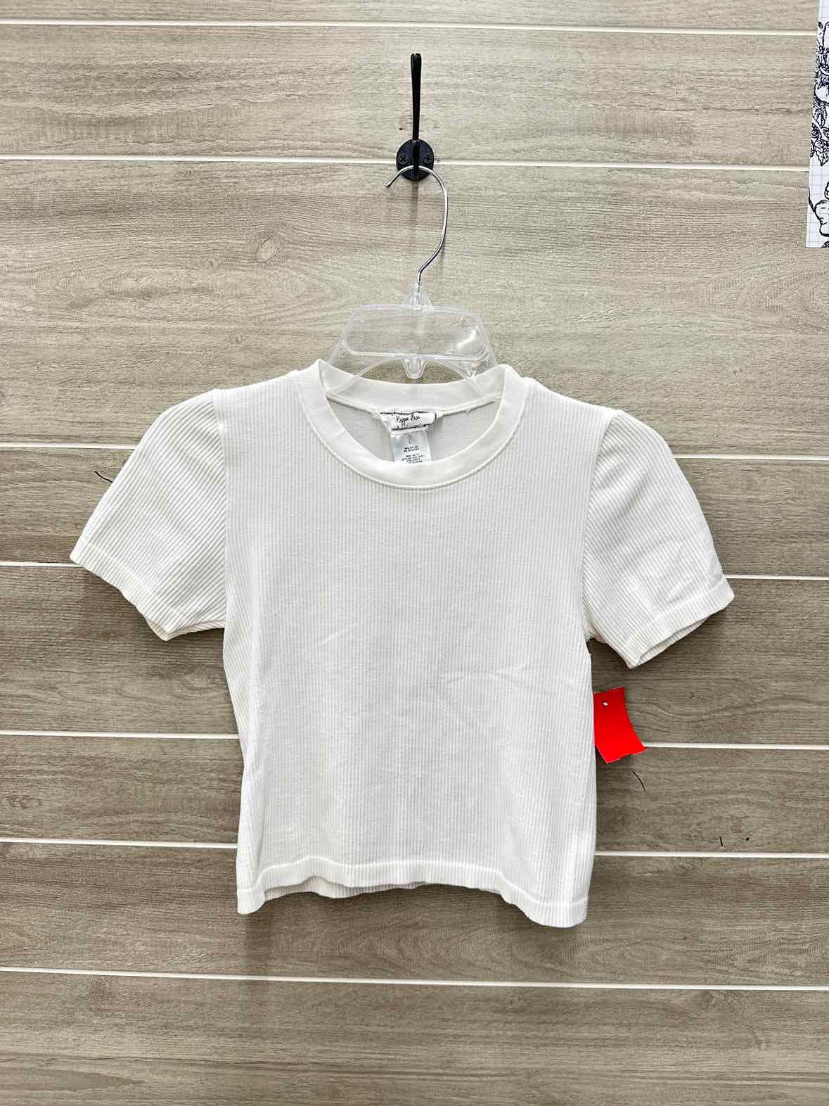 Hippie Rose White Junior Women Size L Shirt