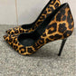 Michael KORS Black Womens Size 8 Shoes/Footwear