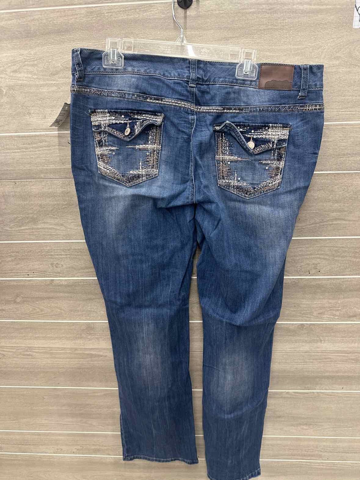 Maurices Size 18 Long Blue Womens Jeans