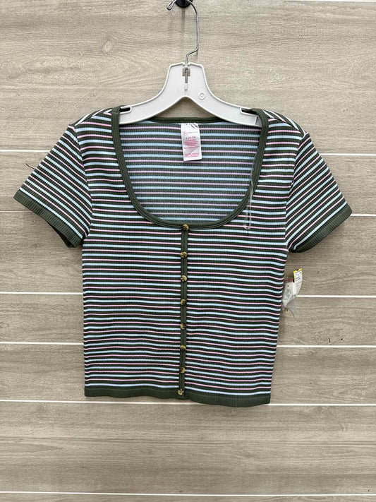 No Boundaries Size L Olive Junior Shirt