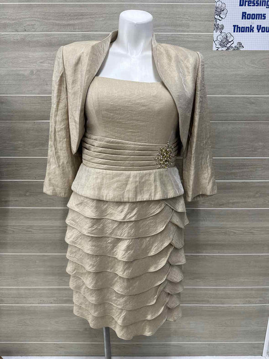 Jessica Howard Gold Womens Size 16 Dress