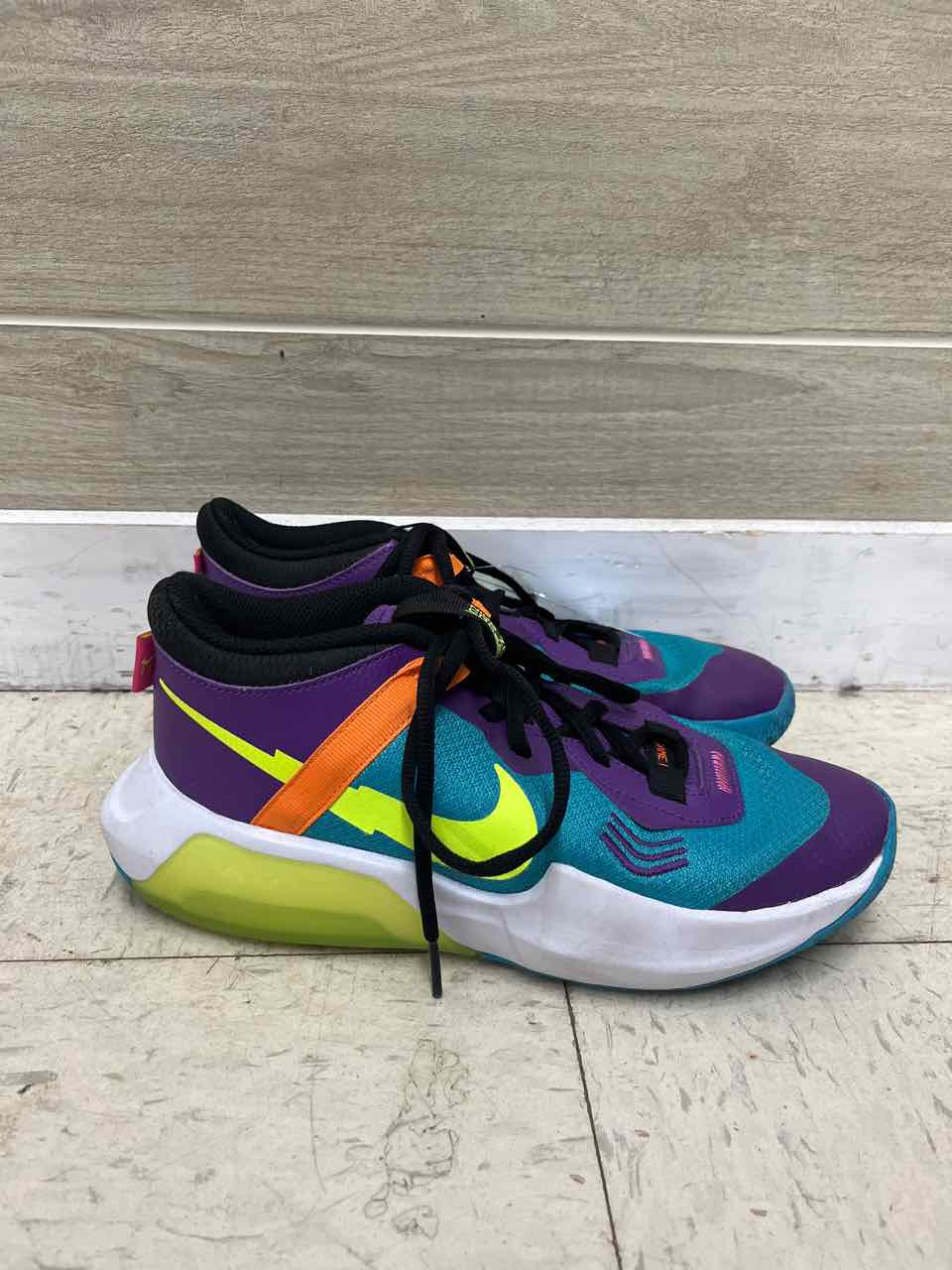 Nike Boys Size 6 Shoes/Boots
