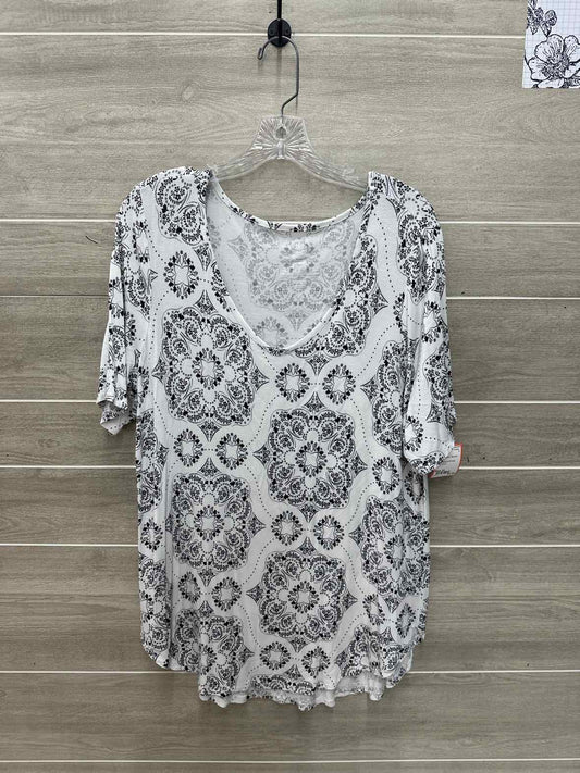 Maurices Size XL Black Womens Shirt