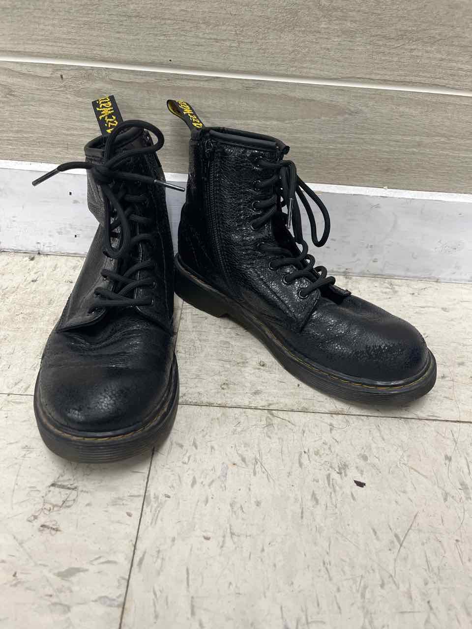 Dr. Martens US Shoe Size 5 Black Womens Boots
