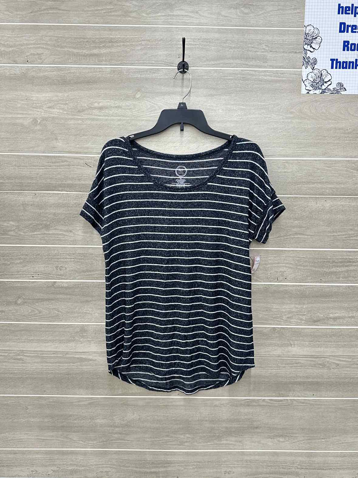 Maurices Gray Womens Women Size M Shirt