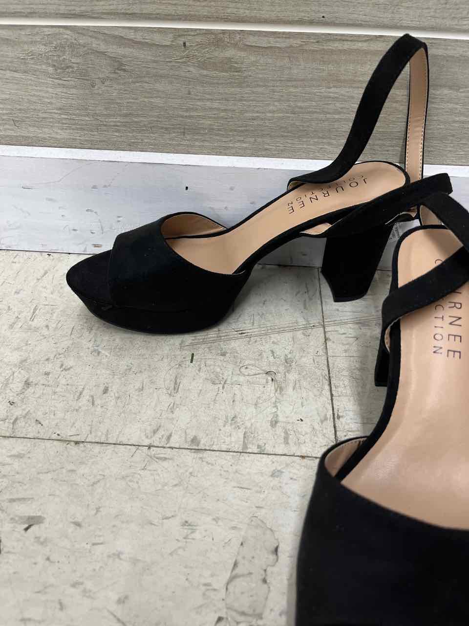 Journee US Shoe Size 8 Black Womens Sandals