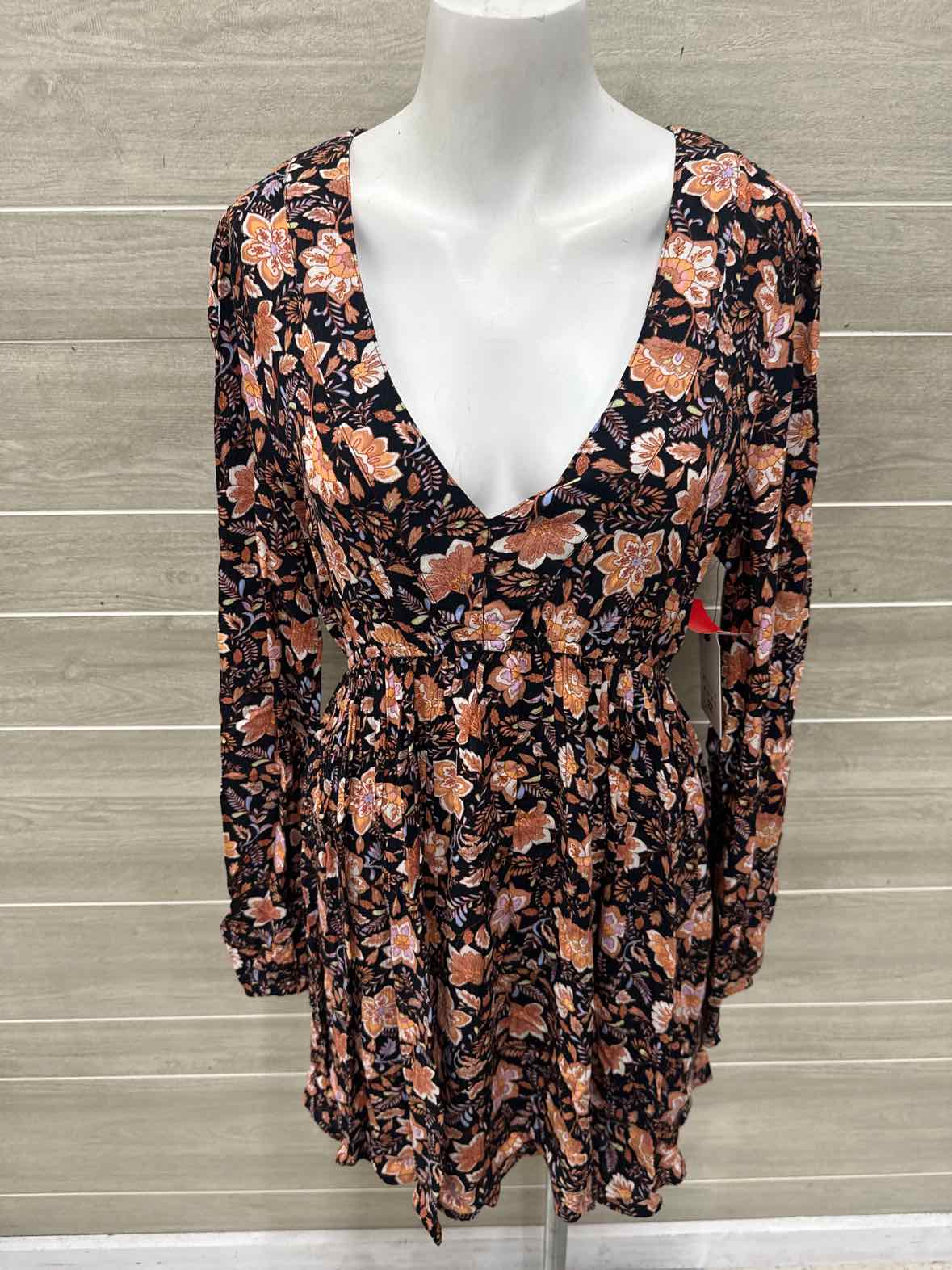 Billabong Size 10/12 Black Womens Dress