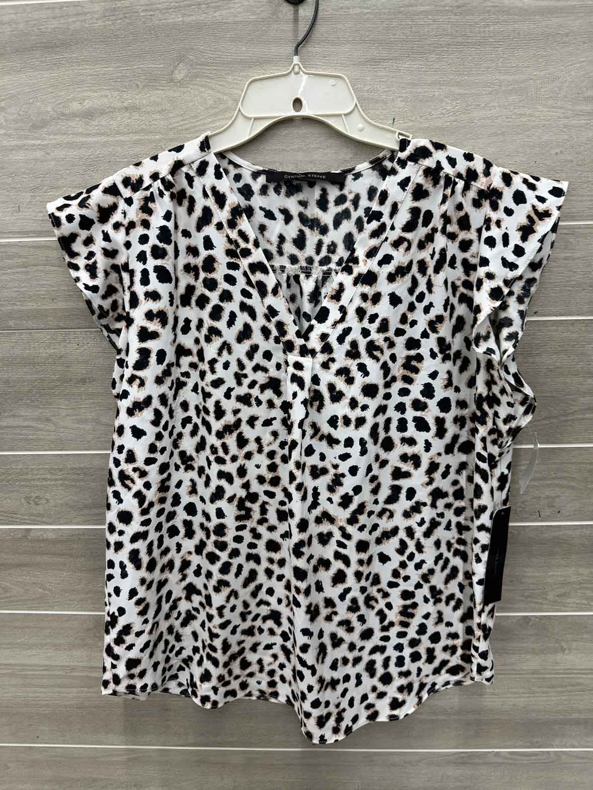 Cynthia Steffe Size L White Womens Shirt