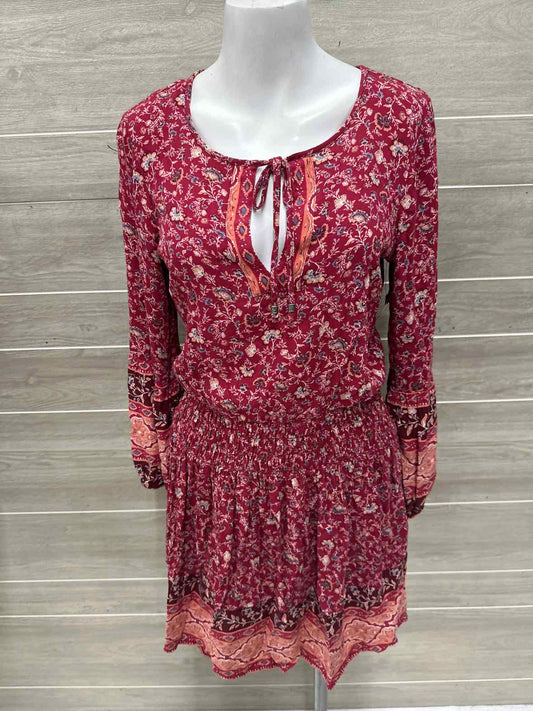 American Eagle Size 6 Pink Womens Dress